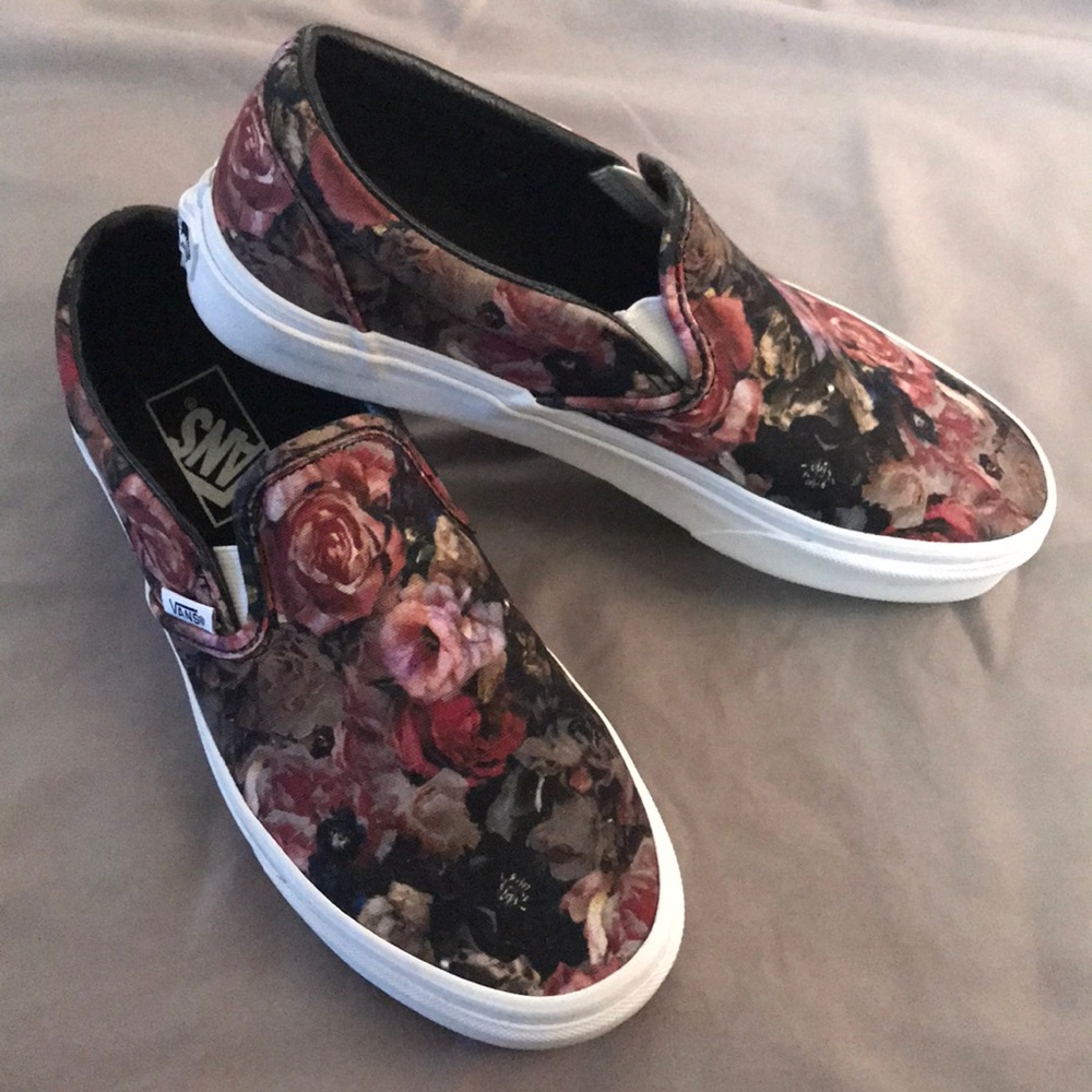 Like New Floral Slip-On Vans